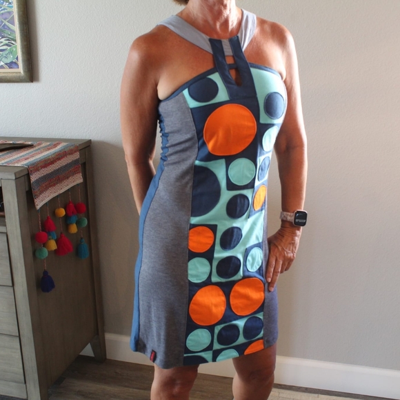 60's Inspired, Fun Party Dress II 🥳 - Picture 7 of 9